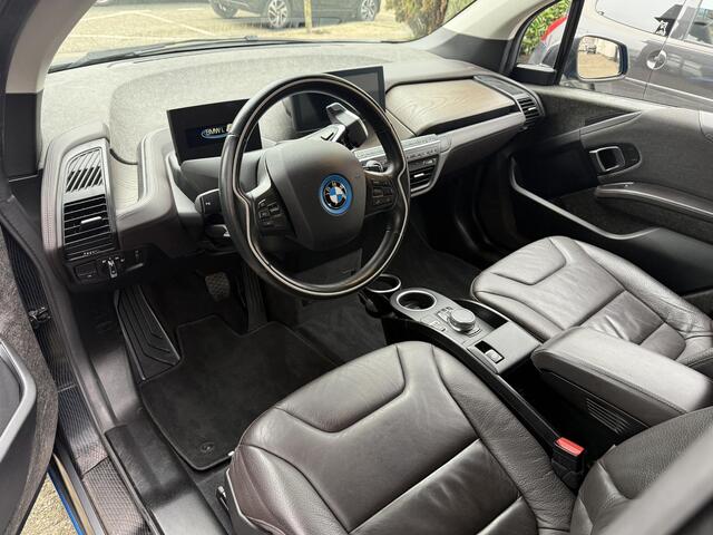 BMW i3 High Executive 94Ah 33 kWh LED / Leder / Warmtepomp / Navigatie / Alu 20 inch