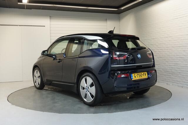BMW i3 Basis 120Ah | Bluetooth | LED | BTW | 170pk