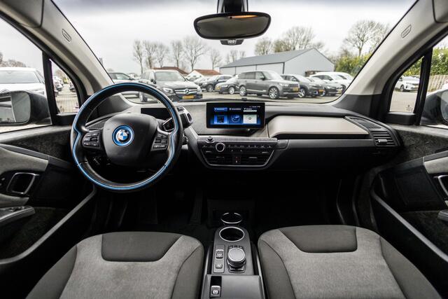 BMW i3 Basis 120Ah 42 kWh | NL Auto | 20 '' | Cam |