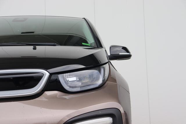 BMW i3 Executive Edition 120Ah 42 kWh / Harman Kardon / Extra Getint Glas / Comfort Access / Driving Assistant Plus / Achteruitrijcamera /