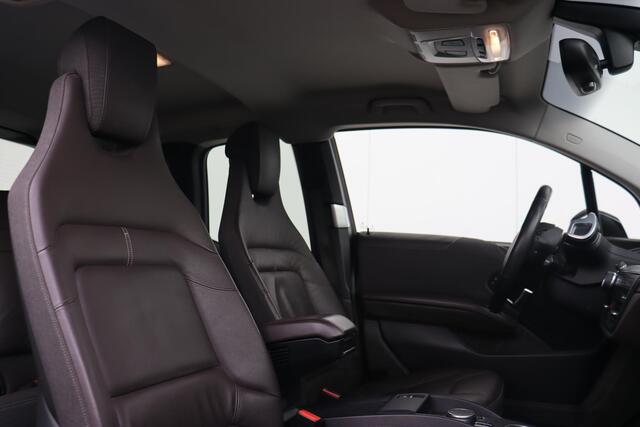BMW i3 Executive Edition 120Ah 42 kWh / Harman Kardon / Extra Getint Glas / Comfort Access / Driving Assistant Plus / Achteruitrijcamera /