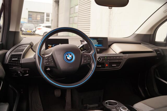 BMW i3 Basis 120Ah 42kWh -WARMTEPOMP-NAVI-ECC-PDC-