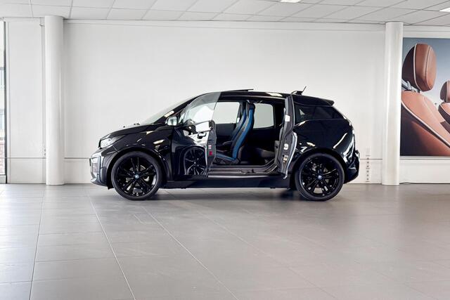 BMW i3 Basis 120Ah 42 kWh | Stoelverwarming | Glazen schuif-/kanteldak | Sportonderstel |