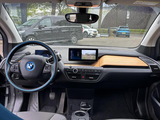 BMW i3 Basis iPerformance 94Ah 33 kWh PANO | CAMERA | RIJKLAARPRIJS INCL. 12 MND. BOVAGGARANTIE