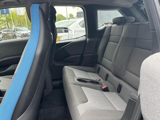 BMW i3 Basis iPerformance 94Ah 33 kWh PANO | CAMERA | RIJKLAARPRIJS INCL. 12 MND. BOVAGGARANTIE