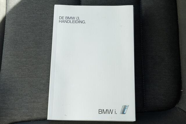 BMW i3 Basis Comfort 22 kWh I Navi I ECC I Stoelverw.