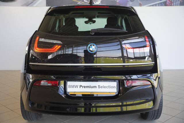 BMW i3 120Ah | Executive Edition | Driving Assistant Plus | Achteruitrijcamera | Elektrisch glazen schuif-/kanteldak