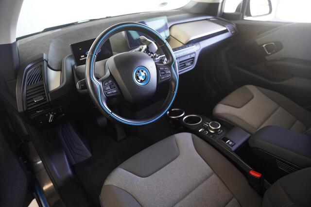 BMW i3 120Ah | Executive Edition | Driving Assistant Plus | Achteruitrijcamera | Elektrisch glazen schuif-/kanteldak