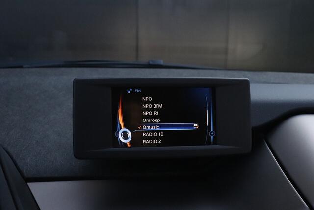 BMW i3 Basis iPerformance 94Ah 33 kWh | STOELVERW. | CAMERA | NAVI | CRUISE | AIRCO |
