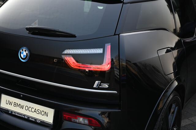 BMW i3 S / Schuif-kanteldak / Achteruitrijcamera / Comfort Access / Apple CarPlay / Navigatie Professional / Stoelverwarming