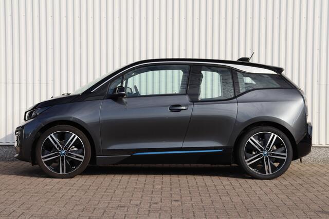 BMW i3 Executive Edition 120Ah 42 kWh | Warmtepomp | Navigatie | Camera | Stoelverwarming