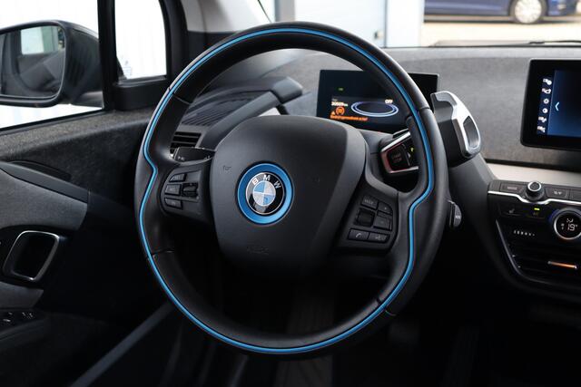 BMW i3 Executive Edition 120Ah 42 kWh | Warmtepomp | Navigatie | Camera | Stoelverwarming