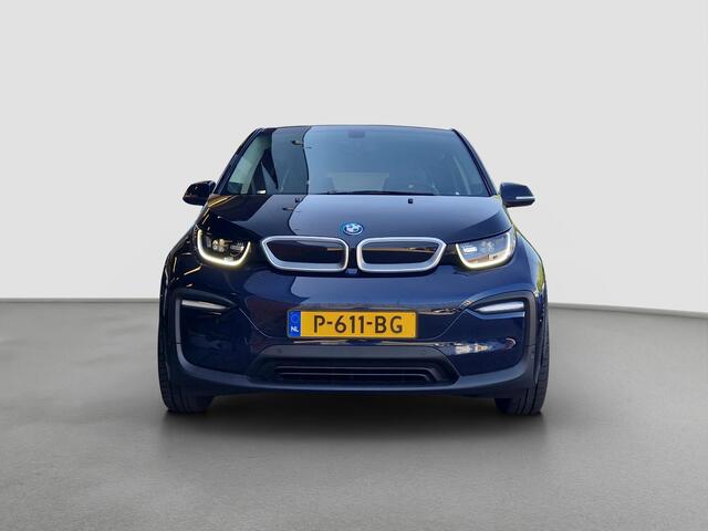 BMW i3 Business Edition 120Ah 42 kWh | Camera | Navi | Licht- en Regensensor | Cruise | Stoelverwarming | DAB |