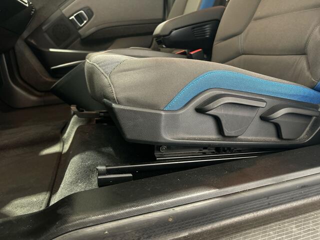 BMW i3 Executive Edition 120Ah 42 kWh | Panoramadak | stoelverwarming