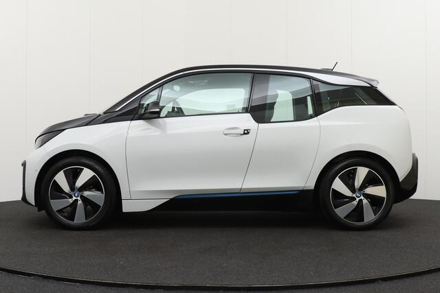 BMW i3 Basis 120Ah 42 kWh Warmtepomp Camera Adapt. Cruise stop&go LED