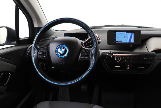 BMW i3 Basis 120Ah 42 kWh Warmtepomp Camera Adapt. Cruise stop&go LED