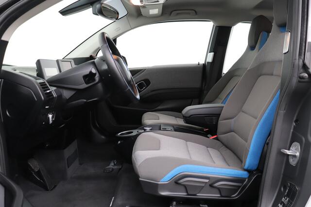 BMW i3 Basis 120Ah 42 kWh Warmtepomp Camera Adapt. Cruise stop&go LED