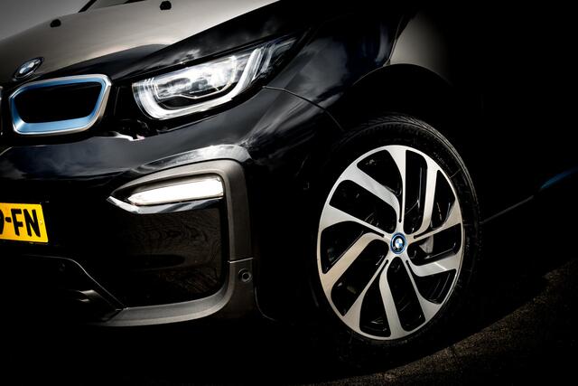 BMW i3 S 120Ah 42 kWh I Full Map Navi I 19 inch. LMV I ECC