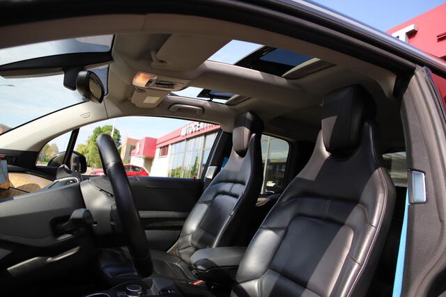 BMW i3 120Ah 42 kWh For The Oceans/ Schuifdak/Adaptive/leder/H&K