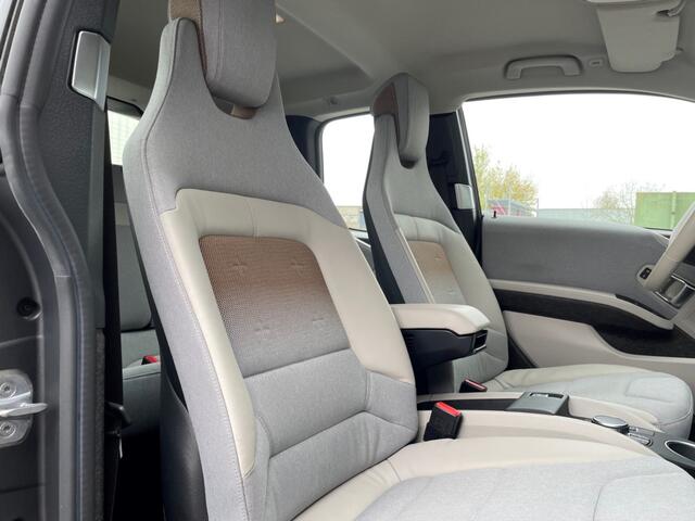 BMW i3 S 184pk Executive 120Ah 42 kWh Adaptive/Loft/Carplay