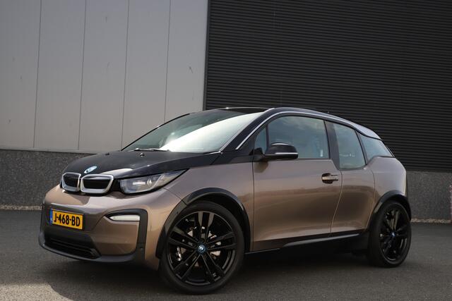 BMW i3 Executive 120Ah 42 kWh/Sunroof/Camera/Warmtepomp/3-Fase