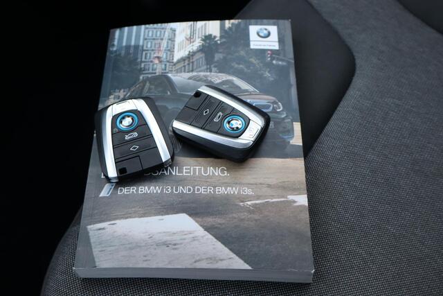 BMW i3 S 94Ah 33 kWh 91% SOH, Navigatie, Stoelverwarming, Climate control, Cruise control