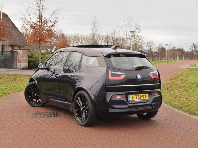 BMW i3 S Executive Edition 120Ah 42 kWh | Panoramadak | Harman Kardon | Camera | Apple Carplay | Cruise Control |