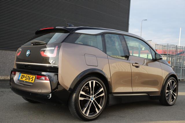 BMW i3 Executive 120Ah 42 kWh/*Lodge*+Sportpakket/Navi Pro/W-Pomp/3-fase/20"