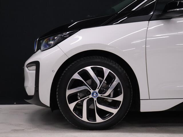 BMW i3 Basis iPerformance 94Ah 33 kWh [ADAPTIVE CRUISE CONTROL, BLUETOOTH TELEFOON, ACHTERUITRIJCAMERA, PDC V+A, BMW LED, STOELVERWARMING, AUTOMATISCHE AIRCO, NIEUWSTAAT]