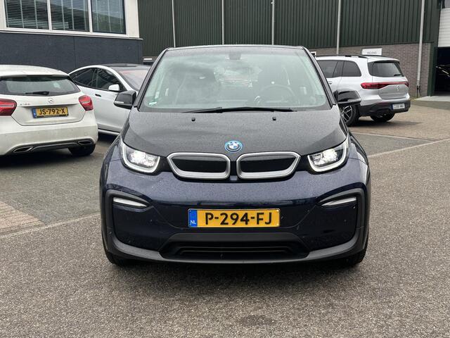 BMW i3 Basis 120Ah 42 kWh SOH 100% | 3-FASE LADER | WARMTEPOMP | ORIGINEEL NL AUTO MET NAP | DEALER ONDERHOUDEN | STOELVERWARMING | CAMERA | 12 MND BOVAG GARANTIE