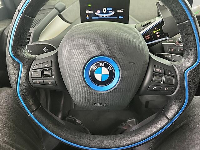 BMW i3 Executive Edition 120Ah 42 kWh | Panoramadak | Stoelverwarming | Adaptive Cruise Control | Navigatie | Keyless | Camera | Parkeersensoren | Warmtepomp | NAP | BTW