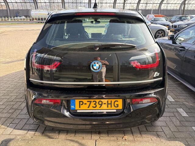 BMW i3 Business Edition 120Ah 42 kWh | 20" | Snellader | CarPlay | Panorama | Camera