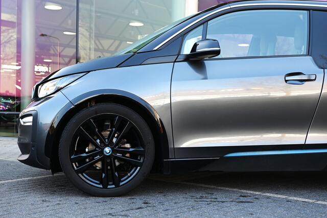 BMW i3 Business / Sportpakket / Achteruitrijcamera / Cruise Control / Stoelverwarming / Getint glas / Apple CarPlay