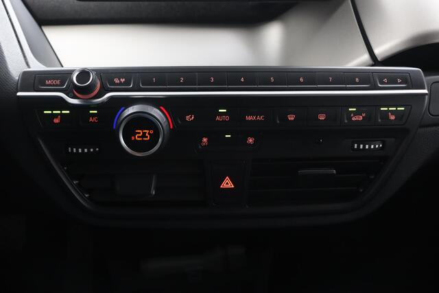 BMW i3 S Executive Edition 120Ah 42 kWh | voorstoelen verwarmd | achteruitrijcamera | warmtepomp | parkeersensor voor/achter | Lentevoordeel