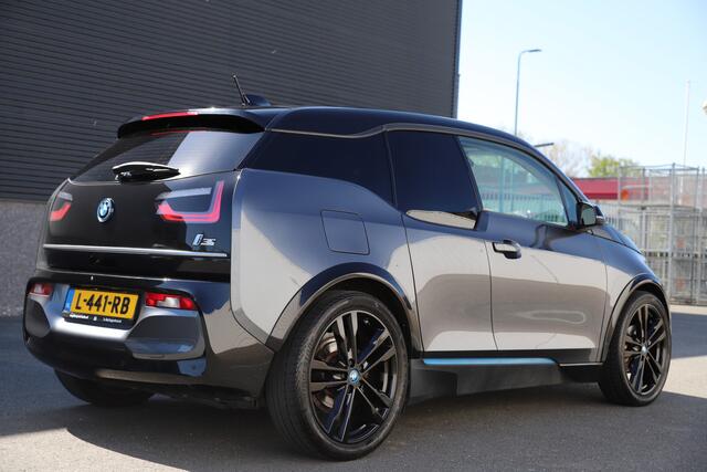 BMW i3 S Executive 120Ah 42 kWh 184pk Carplay/ W-pomp/3-Fase