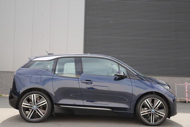 BMW i3 Executive 120Ah 42 kWh Carplay/W-pomp/Navi-Pro/ 14.066km
