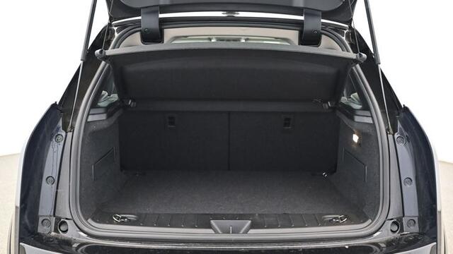 BMW i3 120Ah 42 kWh | Panorama | H&K | SOH 97% | Carplay | Camera | Sport-pakket | Exclusive | Interesse, Proefrit? Bel of app met: 06-24 28 28 42 / 06-42130156