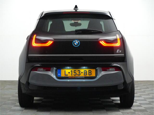 BMW i3 Executive 170pk 120Ah 42 kWh 420 Rijbereik,Warmtepomp,LED,Navi,Carplay,20 inch