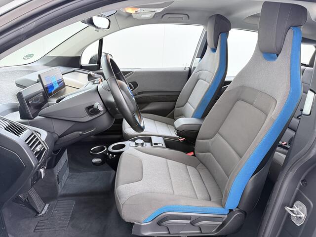 BMW i3 Executive Edition 120Ah 42kWh SOH 94% Warmtepomp Two-Tone Camera Navi-Pro Stoelverwarming Ecc Cruise Control Pdc Lmv 19" Isofix DAB Bluetooth Led Comfort pack advance Origineel Nederlandse Auto
