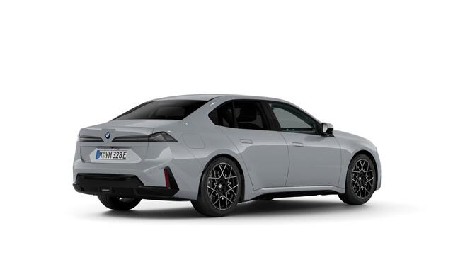 BMW i3 50 xDrive | First Edition | M-Sport | 20'' | Harman/Kardon | Elek. stoel. | Head-Up | Verlichte grille | Stuur + stoelverw.