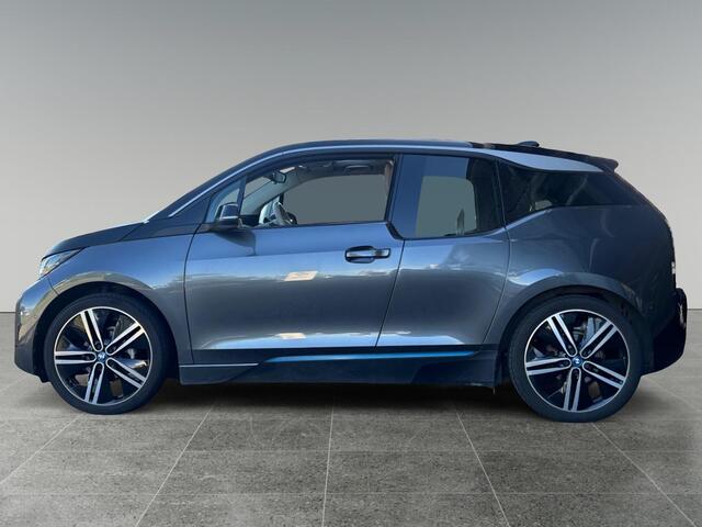 BMW i3 Executive Ed. 120Ah 42 kWh | 98% SOH | SCHUIF/KANTELDAK | ADAPT. CRUISE | CAMERA | CLIMATE | HALF/LEDER | NAVI |
