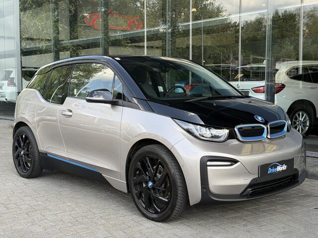 BMW i3 Executive 120Ah 42 kWh | Adaptive CC | LED | Navi | Weinig km | SOH 92% | Accu garantie tot 03.2030 | Interesse, Proefrit? Bel of app met: 06-24282842 / 06-42130156