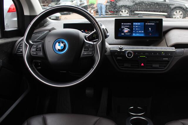 BMW i3 Executive Edition 120Ah 42 kWh / Panoramadak / Camera / Leder / Navigatie / 20'' / Warmtepomp / DAB / Stoelverwarming / Cruise Control