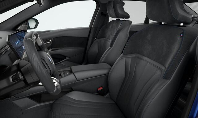 BMW i3 50 xDrive First Edition M Sportpakket | Panoramadak | Driving Assistant Plus | Parking Assistant Plus | Digital Pack