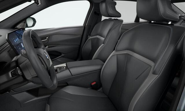 BMW i3 50 xDrive First Edition M Sportpakket | Panoramadak | Driving Assistant Plus | Parking Assistant Plus | Innovation Pack