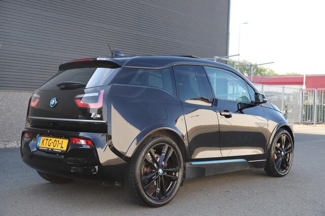 BMW i3 S 184pk Executive 120Ah 42 kWh/Sunroof/Carplay/W-pomp/Camera/3-fase/20"