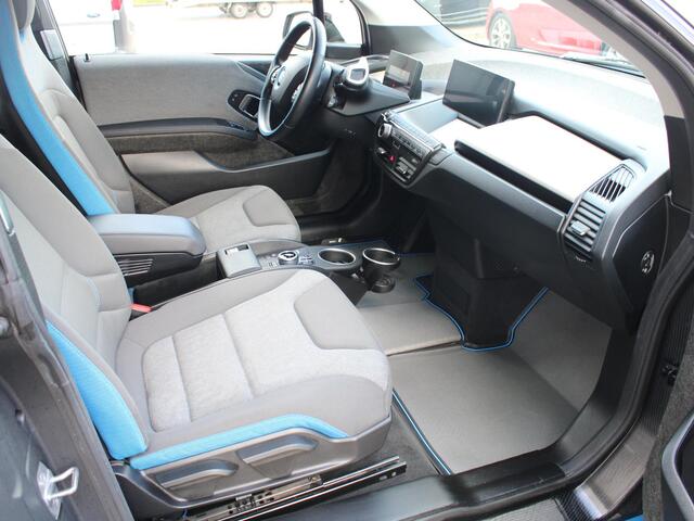 BMW i3 Basis 94Ah 33 kWh | STOELVERWARMING | NAVIGATIE | ACHTERUITRIJCAMERA |