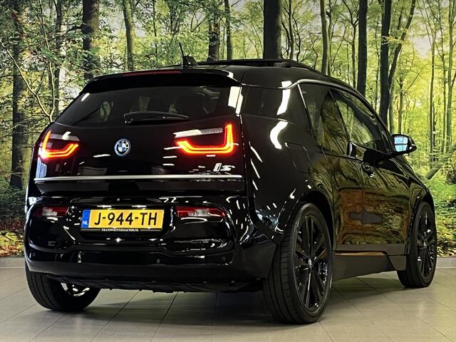 BMW i3 S 120Ah 42 kWh RoadStyle Edition | 96% SOH | Panoramadak | Stoelverwarming | Achteruitrijcamera | Keyless | Airco | Bluetooth |