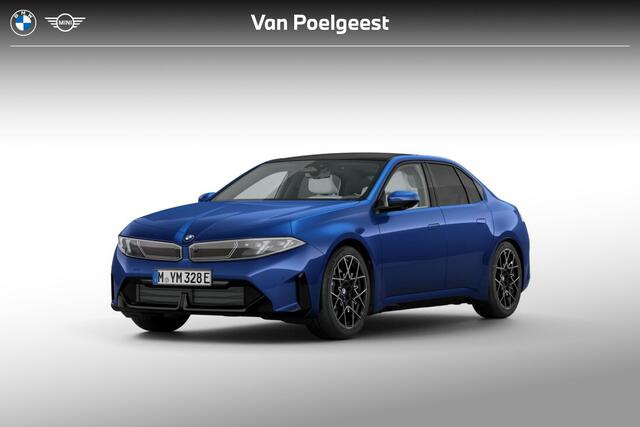 BMW i3 Sedan 50 xDrive First Edition | M Sportpakket | Innovation Pack | Trekhaak | Panoramadak