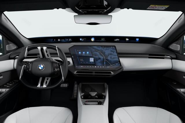 BMW i3 Sedan 50 xDrive First Edition | M Sportpakket | Innovation Pack | Trekhaak | Panoramadak